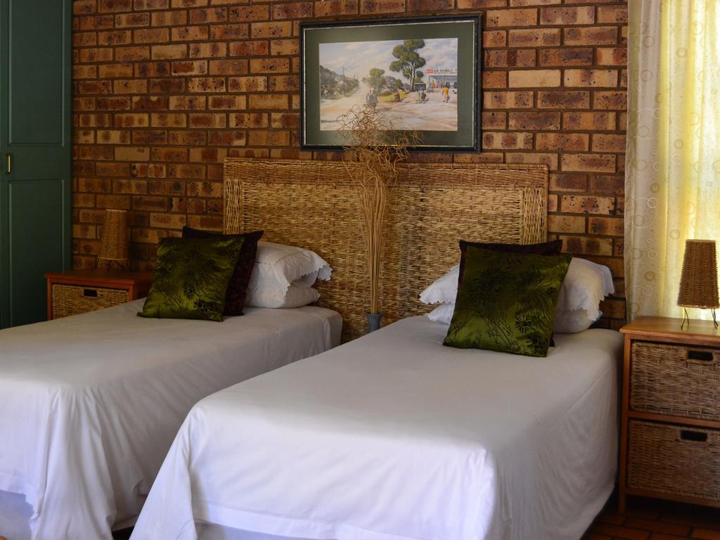 Boga Legaba Guest House & Conference Centre Mafikeng Eksteriør billede